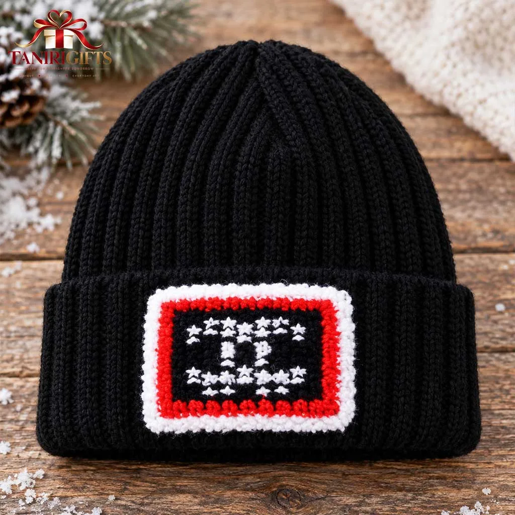 G-Dragon-Chanel-Chanel-CC-Box-Logo-Cashmere-Beanie-Hat4 G-Dragon Chanel Chanel CC Box Logo Cashmere Beanie Hat